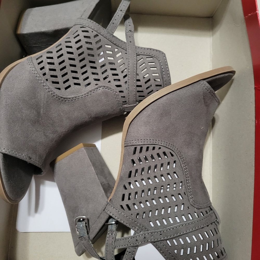 Ankle booties
